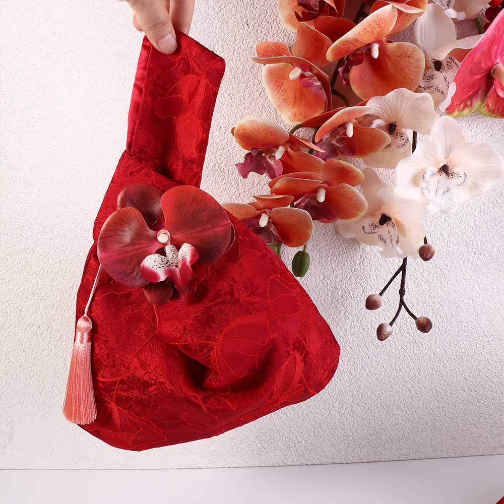 กระเป๋าถือปักลายดอกไม้พร้อมพู่ - Embroidery Knot บทวิจารณ์และราคา
