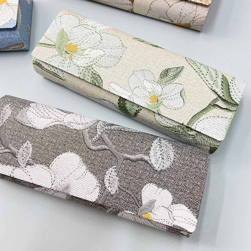 เย็บปักถักร้อยสไตล์ใหม่กล่องแว - Embroidery Viewer บทวิจารณ์และราคา